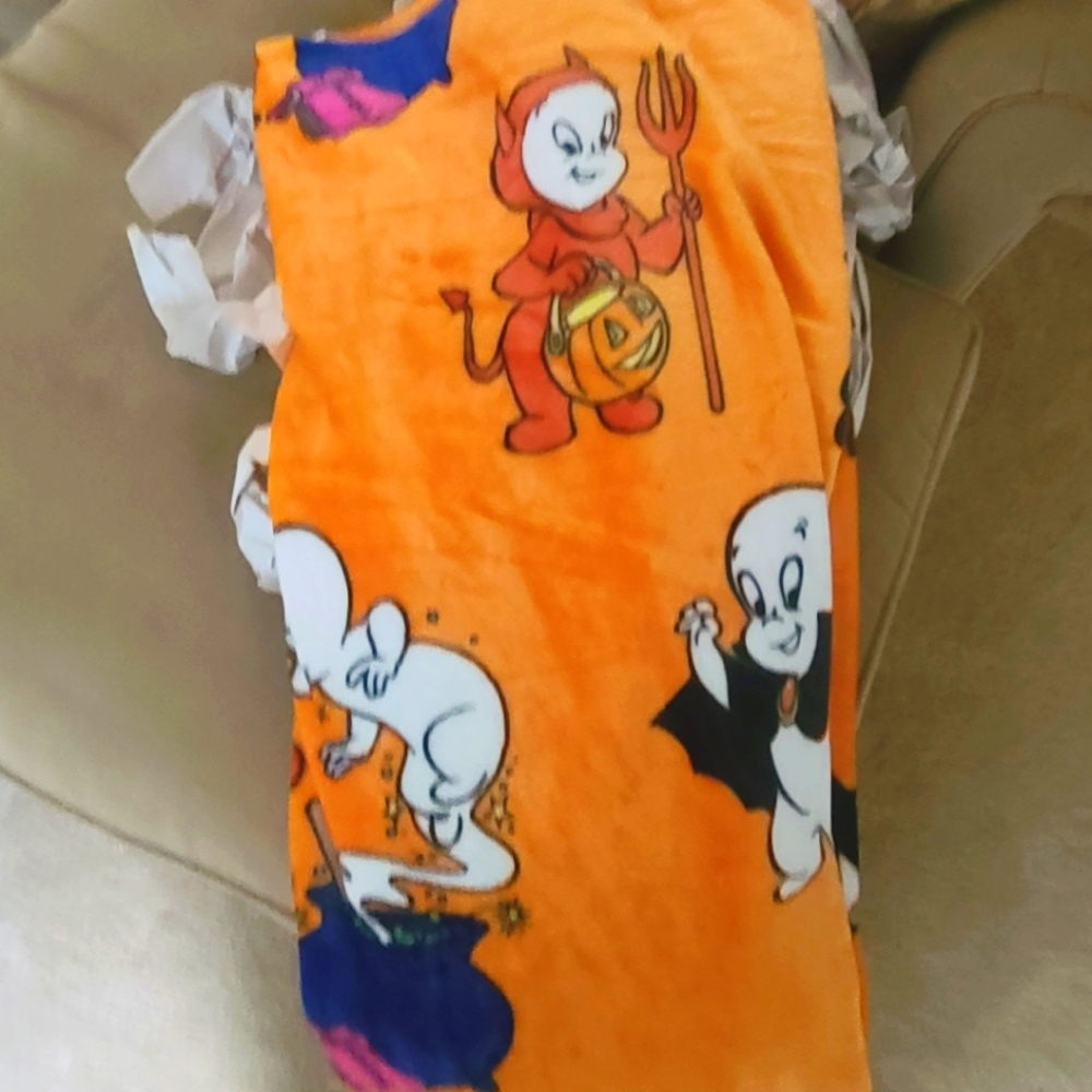 Casper Halloween Blanket 🎃